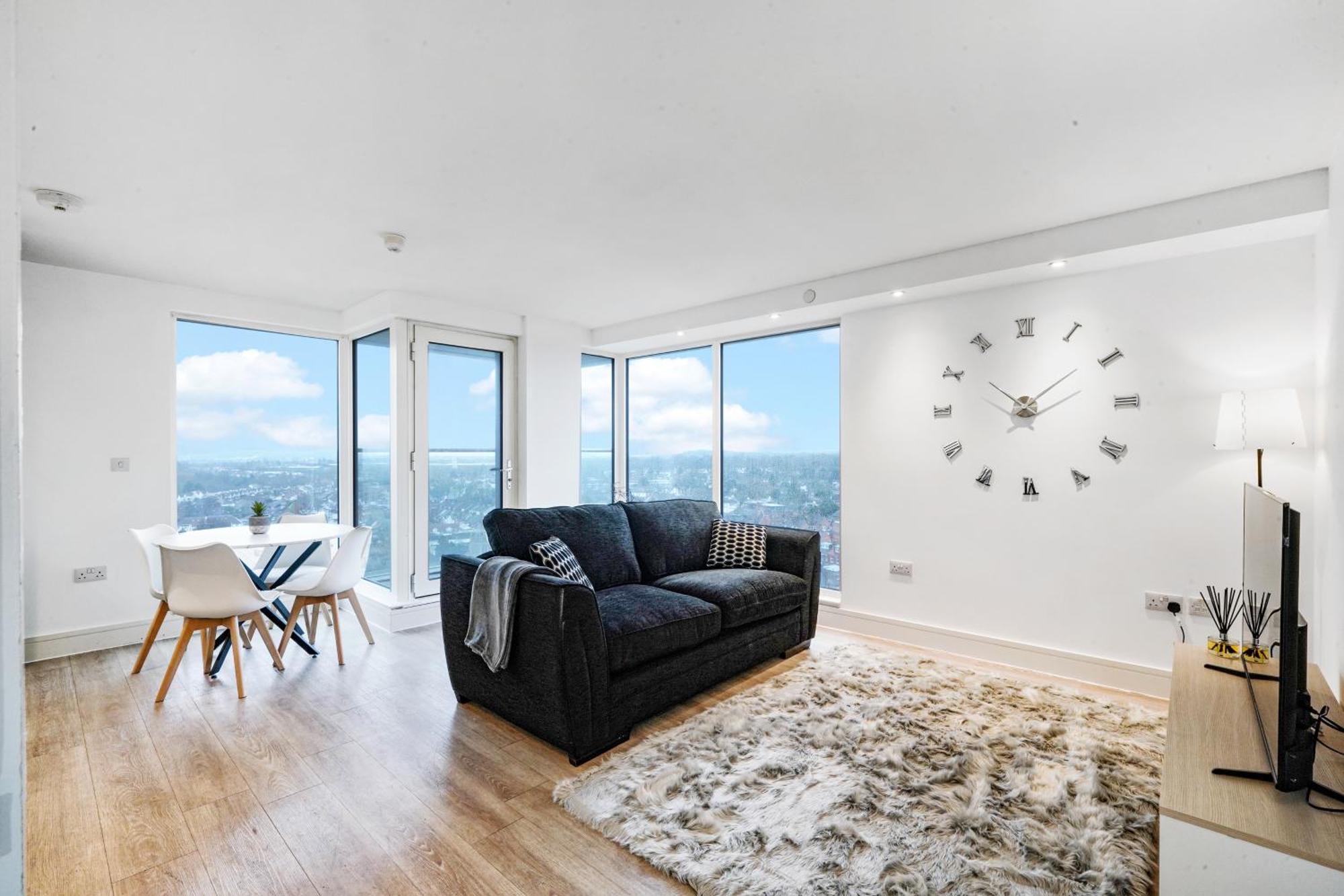 Luxury Apartment With Stunning Views On 10Th Floor Edgware Exterior photo